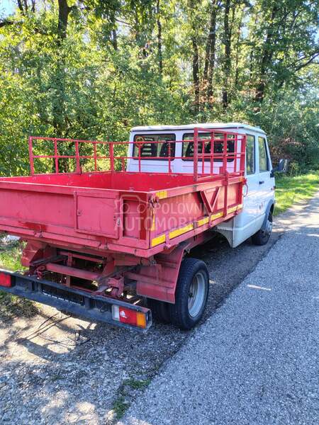 Zastava Iveco 49.10 NOV