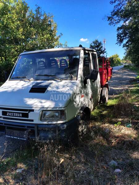 Zastava Iveco 49.10 NOV