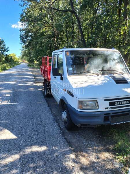 Zastava Iveco 49.10 NOV