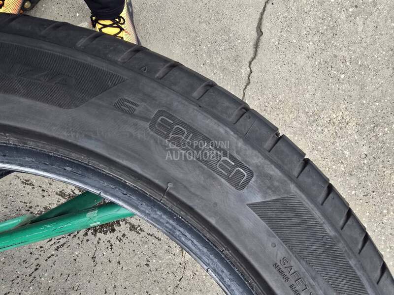 Bridgestone 225/50 R17 Letnja
