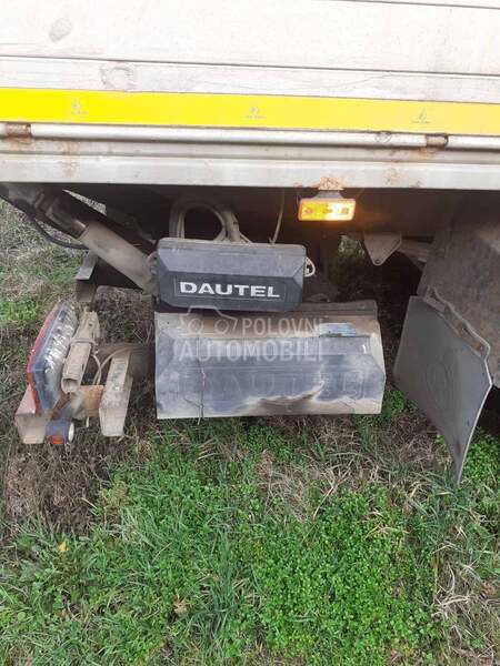 TAM 130T11 sa rampom