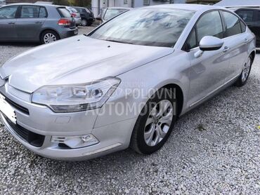 Citroen C5 2010. god. -  kompletan auto u delovima