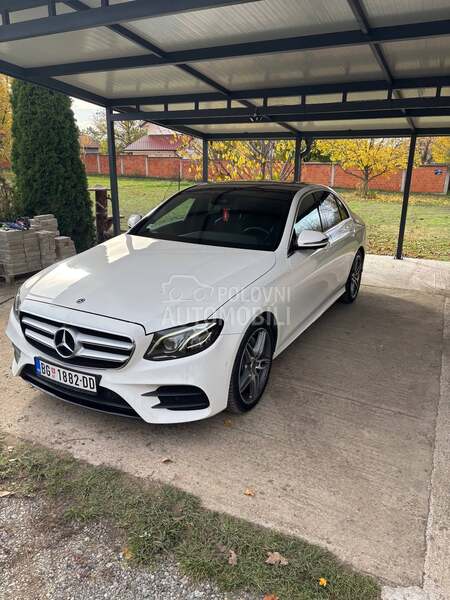 Mercedes Benz E 220 