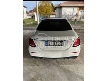 Mercedes Benz E 220 