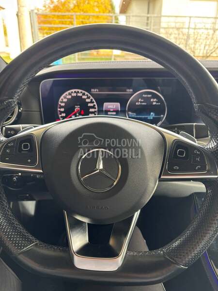 Mercedes Benz E 220 