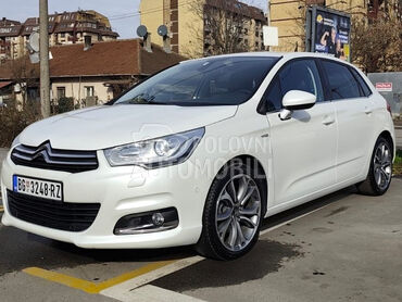 Citroen C4 1.6 VTi 120