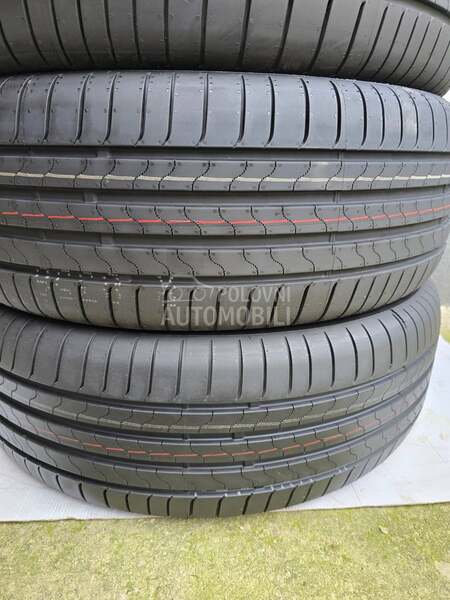 Bridgestone 215/60 R17 Letnja
