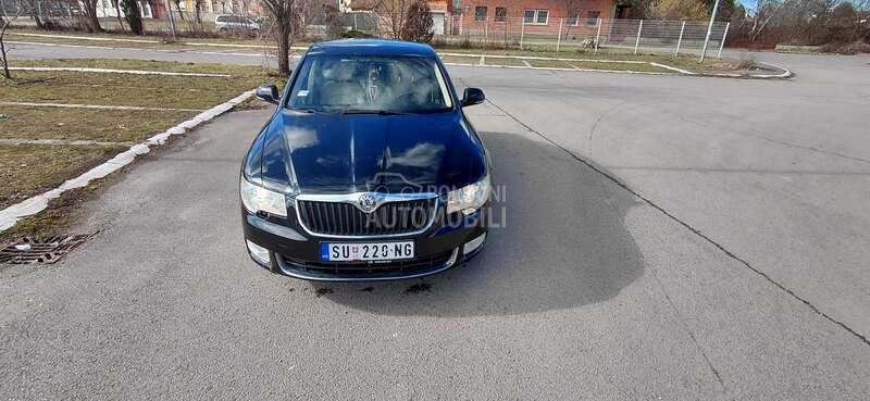 Škoda Superb 