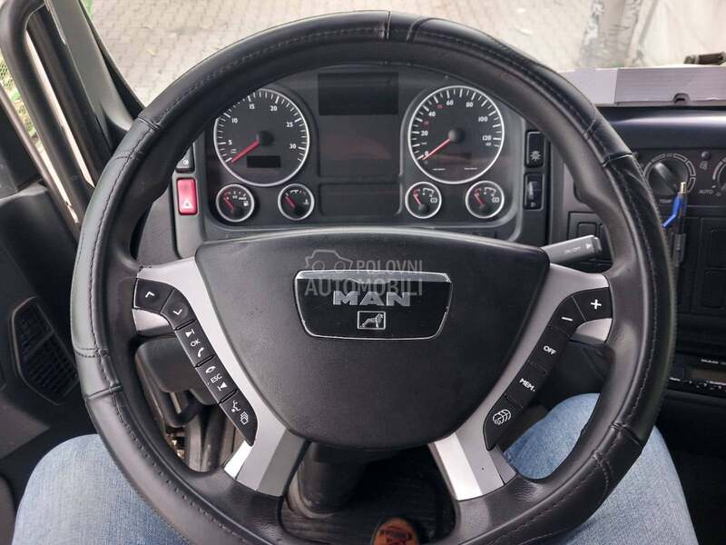 MAN TGL 12.240 4X2
