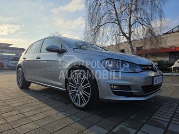 Volkswagen Golf 7 1.4tgi HIGHLINE
