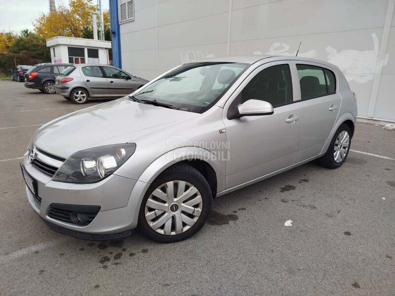 Opel Astra H 1.8