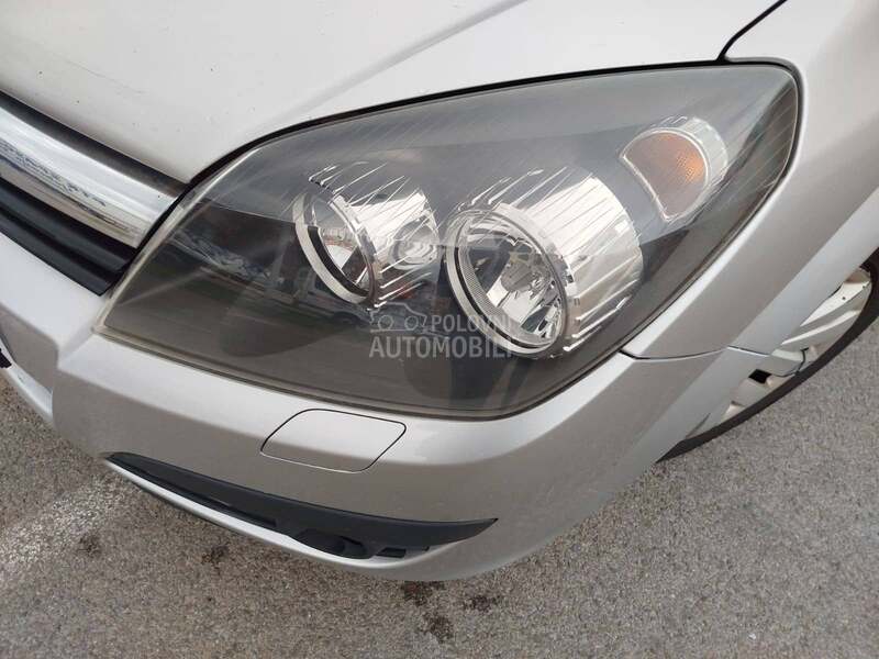Opel Astra H 1.8