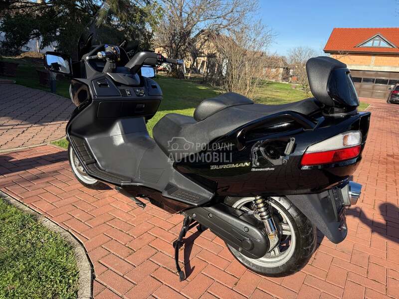 Suzuki Burgman 650 EXECUTIVE