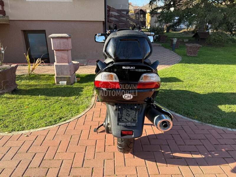 Suzuki Burgman 650 EXECUTIVE