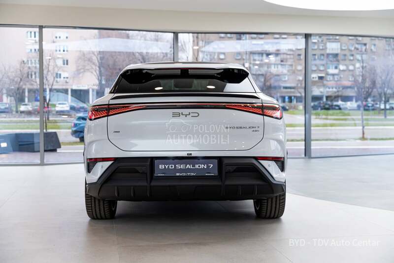 BYD Sealion 7 COMFORT