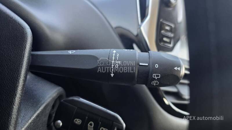 Peugeot 208 1.2 Puretech  ACTIVE