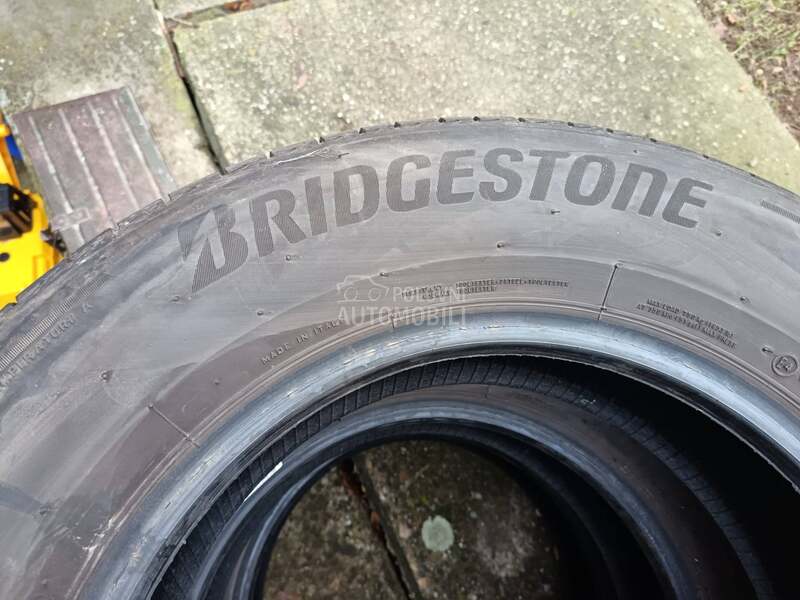 Bridgestone 215/65 R16 Letnja