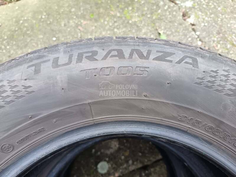 Bridgestone 215/65 R16 Letnja