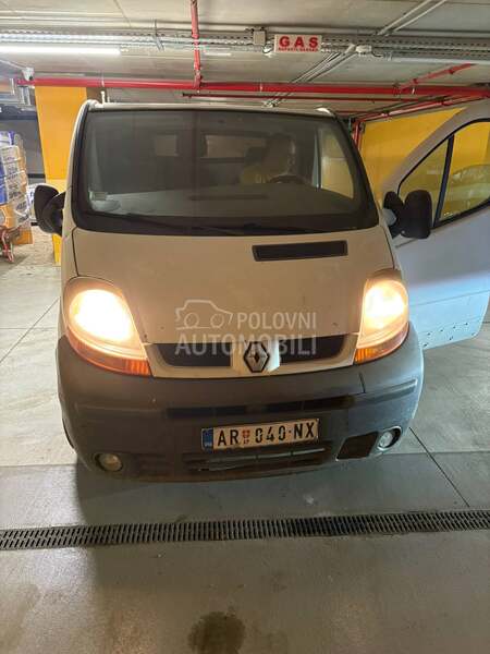 Renault Trafic 