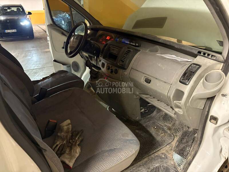 Renault Trafic 