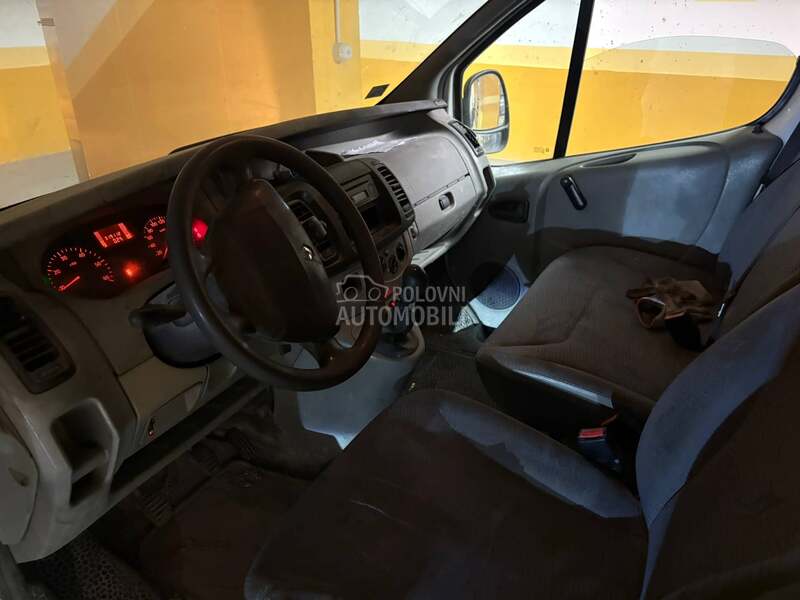 Renault Trafic 