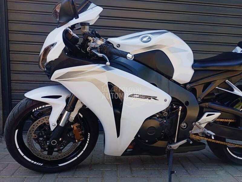 Honda CBR 1000 RR SC59