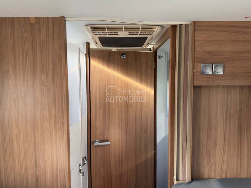 Adria MATRIX AXESS 670 SL