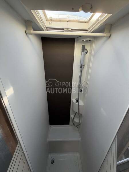 Adria MATRIX AXESS 670 SL