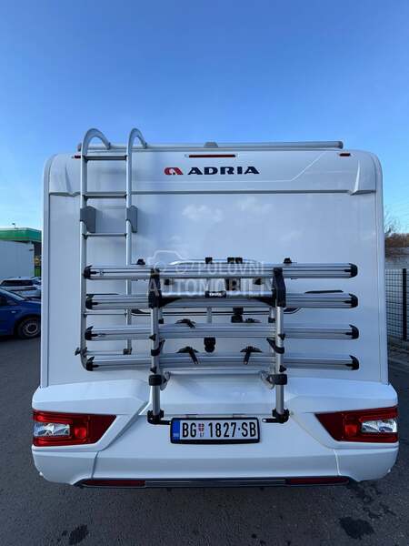 Adria MATRIX AXESS 670 SL
