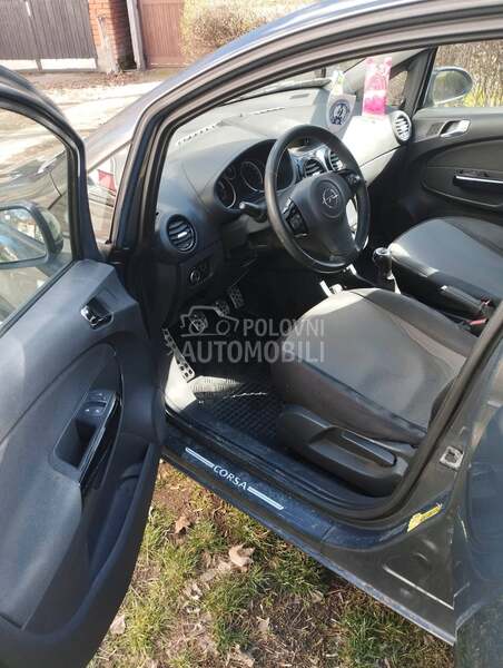 Opel Corsa D 
