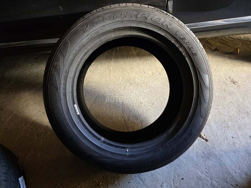 Pirelli 235/55 R17 Letnja