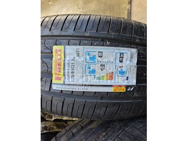 Pirelli 275/40 R21 Letnja