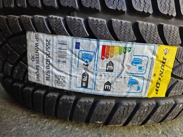Dunlop 255/35 R20 Zimska