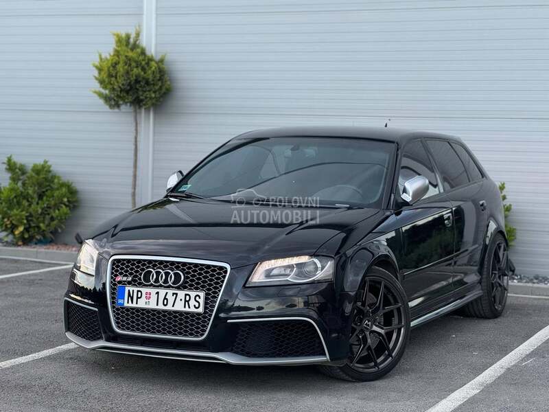 Audi RS3 
