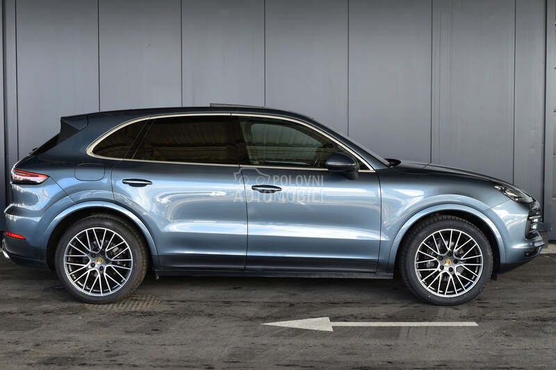 Porsche Cayenne 