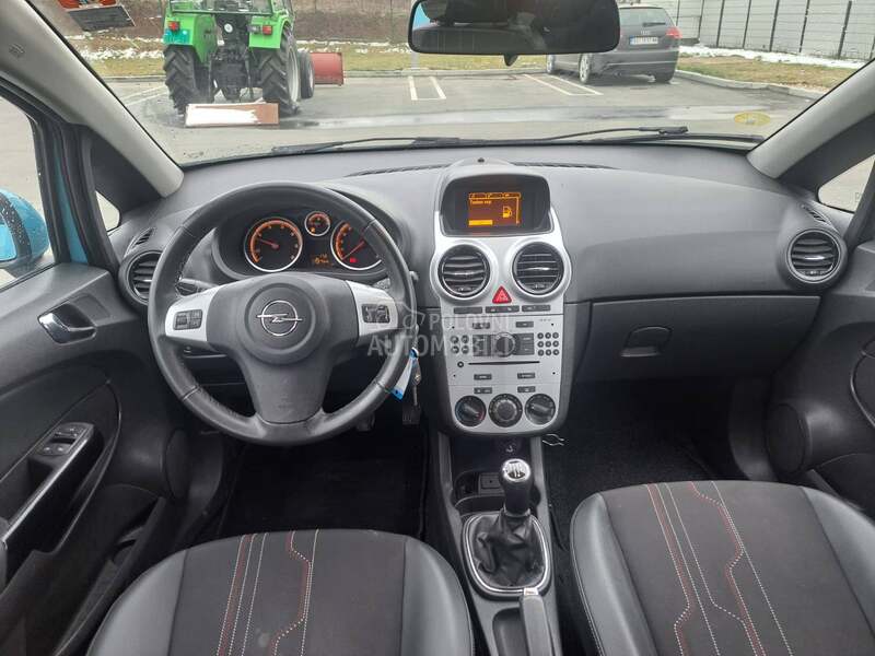 Opel Corsa D 1.3cdti COSMO