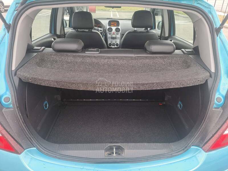 Opel Corsa D 1.3cdti COSMO