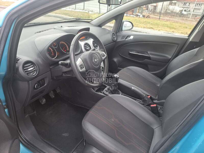 Opel Corsa D 1.3cdti COSMO
