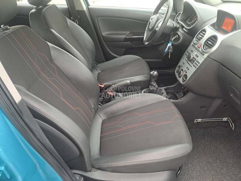 Opel Corsa D 1.3cdti COSMO