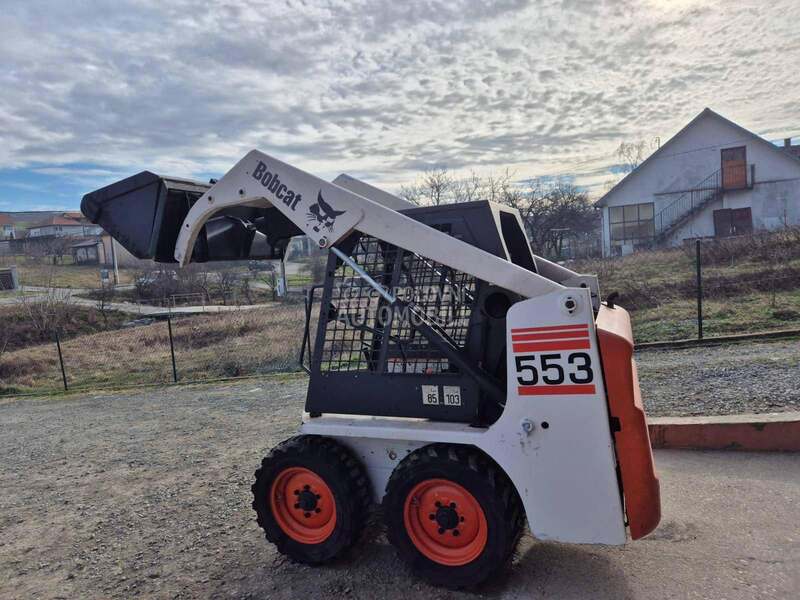 Bobcat 553