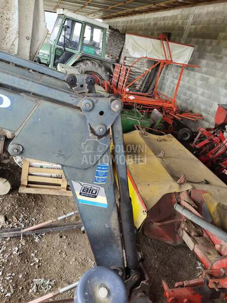 John Deere Quicke 690