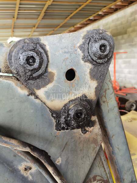 John Deere Quicke 690