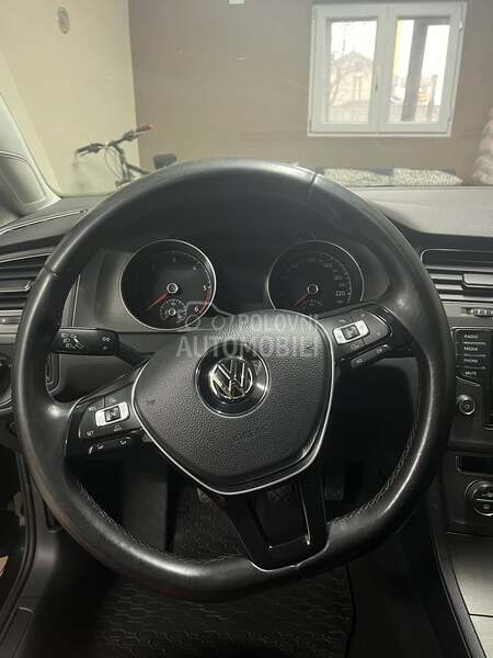 Volkswagen Golf 7 