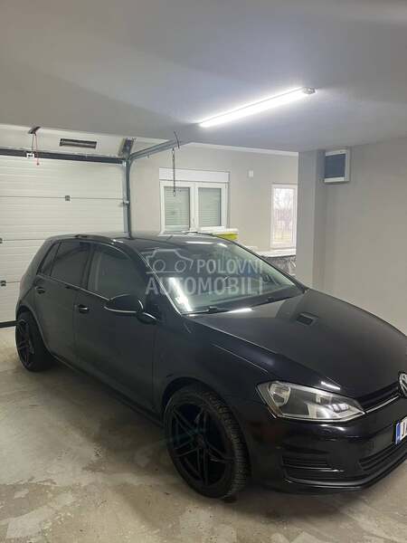 Volkswagen Golf 7 