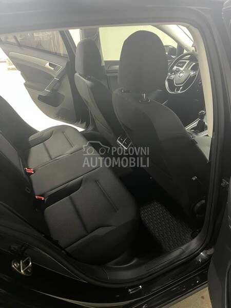 Volkswagen Golf 7 