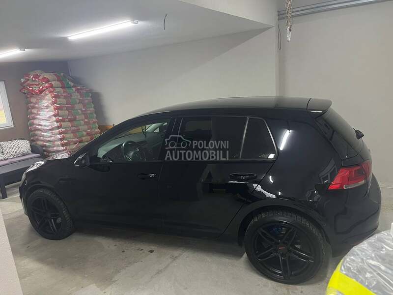 Volkswagen Golf 7 
