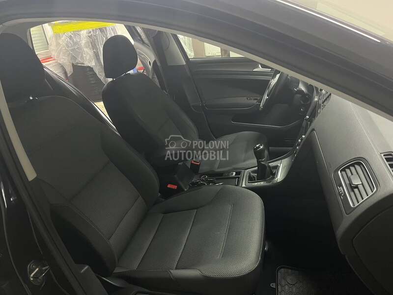 Volkswagen Golf 7 