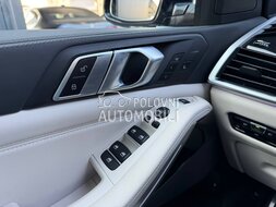 BMW X5 xDrive45e M Sport slika 35