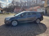 Opel Astra J 1.7 CDTI COSMO