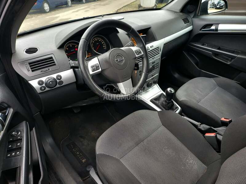 Opel Astra H 1.7 CDTI